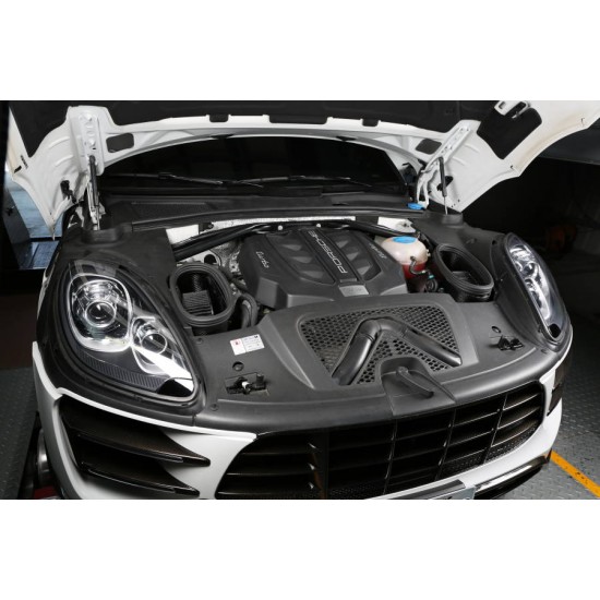 Armaspeed ARMAMACA30-A-GLOSS Carbon Air Intake PORSCHE MACAN 95B 3.0L-3.6L Carbon Air Intake Armaspeed Armaspeed  by https://www.track-frame.com 